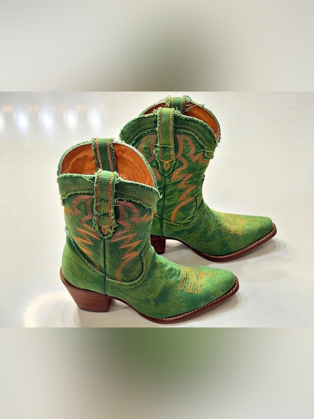 Dingo Y'all Need Dolly Green Denim  Embroidered Cowboy Boots DI 950 Sz 7.5M